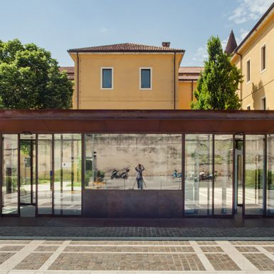 Ristrutturazione caserme, opere di edilizia pubblica